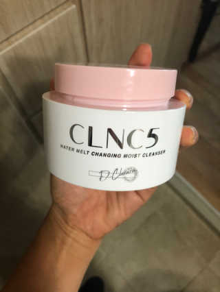 CLNC5 워터 멜트 체인징 클렌저 — 4.67점을 준 리뷰어가 2018년 7월 올린 사용 사진