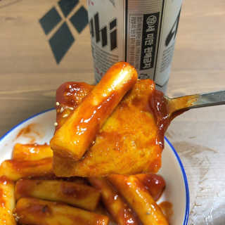 두번째 국떡 국가대표 떡볶이 1팩 + 영미칩 2봉 증정 — 4점을 준 리뷰어가 2019년 2월 올린 사용 사진
