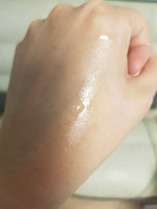 블랑벨 스피루리나 에메랄드 에센스 — 4.33점을 준 리뷰어가 2018년 2월 올린 사용 사진