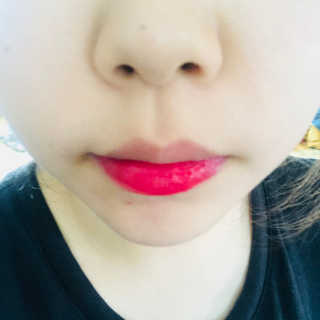 테라다이아 립 메이트 오일 — 4.67점을 준 리뷰어가 2018년 6월 올린 사용 사진