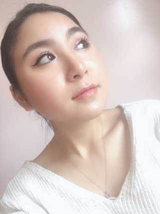 SNP Active Seal Hyalon Moist, 골드 콜라겐 눈 패치 — 4.5점을 준 리뷰어가 2019년 3월 올린 사용 사진