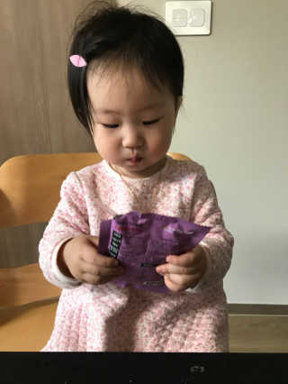 찬이네과수원 찬이네_도라지배즙 1BOX 50개입 — 5점을 준 리뷰어가 2018년 4월 올린 사용 사진
