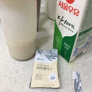 [착한습관]건강한 한끼, 귀리 쉐이크와 서리태 쉐이크 — 5점을 준 리뷰어가 2019년 8월 올린 사용 사진