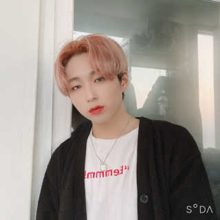 다슈코리아 다슈 클래식 인크레더블 샤인 포마드 — 4.5점을 준 리뷰어가 2020년 3월 올린 사용 사진