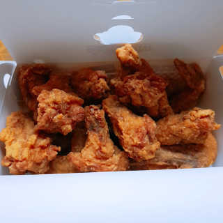 [치킨마루]-  빠사칸윙봉현미 + 콜라 500ml — 5점을 준 리뷰어가 2019년 7월 올린 사용 사진