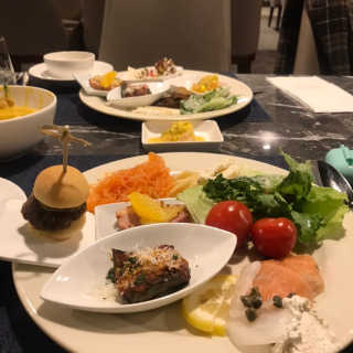 뷔페G [뷔페 G 글래드호텔 강남코엑스센터점] 2인 식사권 — 5점을 준 리뷰어가 2019년 3월 올린 사용 사진