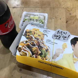 [치킨마루]-  빠사칸윙봉현미 + 콜라 500ml — 3.5점을 준 리뷰어가 2019년 7월 올린 사용 사진
