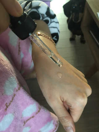 76N1 내 피부데이터로 만든, 나만의 페이스오일 — 5점을 준 리뷰어가 2018년 4월 올린 사용 사진