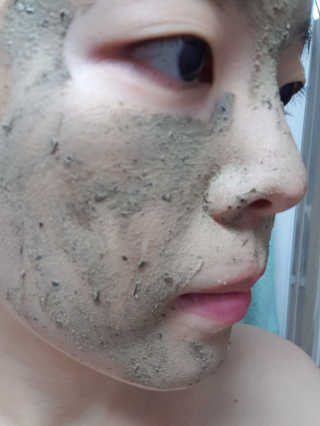 글랜무어 디톡 제올라이트 클리어링 버블 팩 — 5점을 준 리뷰어가 2019년 10월 올린 사용 사진