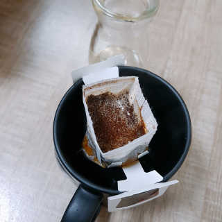 (주)쟈뎅 쟈뎅 핸드 드립커피 3종 — 3.83점을 준 리뷰어가 2018년 3월 올린 사용 사진