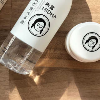 [미다] 쌀뜨물 세범 토너 + 쌀 크림 [지성,모든피부] — 5점을 준 리뷰어가 2019년 12월 올린 사용 사진