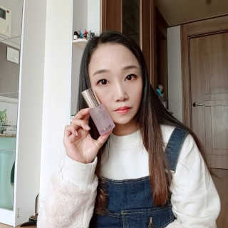 2018 아이소이 잡티세럼 리미티드 컬렉션 — 4.83점을 준 리뷰어가 2018년 10월 올린 사용 사진