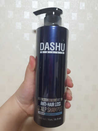 다슈코리아 다슈 단백질 한방 두피 골드 샴푸 500ml +샴푸브러쉬 — 4점을 준 리뷰어가 2019년 5월 올린 사용 사진