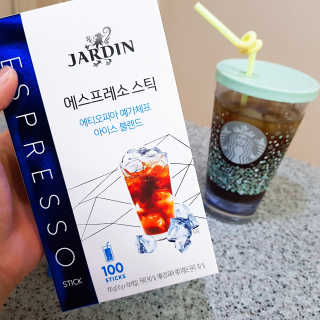 (주)쟈뎅 [쟈뎅] 에스프레소스틱 아이스블렌드 — 5점을 준 리뷰어가 2019년 5월 올린 사용 사진