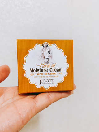 지고트 마유 모이스처 크림 70ml — 4점을 준 리뷰어가 2019년 3월 올린 사용 사진