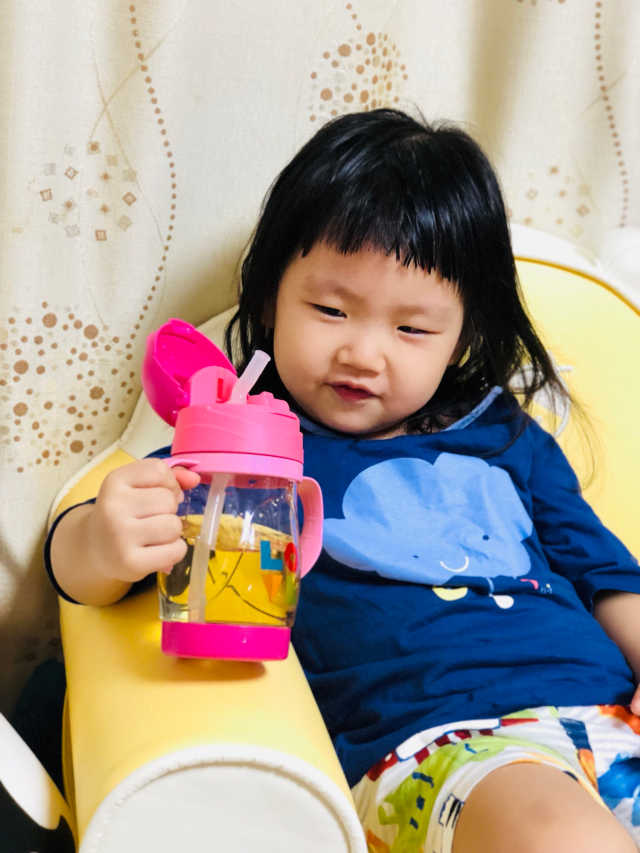 마더플레이스 스트로우보틀 리뷰 사진