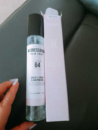 더블유드레스룸 드레스퍼퓸 150ml — 5점을 준 리뷰어가 2018년 6월 올린 사용 사진