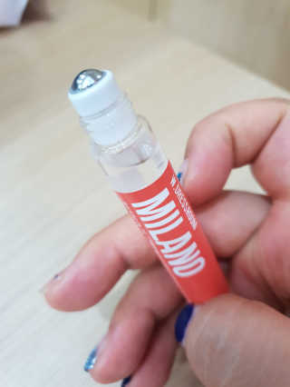 더블유드레스룸 롤 온 퍼퓸EDT 10ml — 3점을 준 리뷰어가 2018년 7월 올린 사용 사진