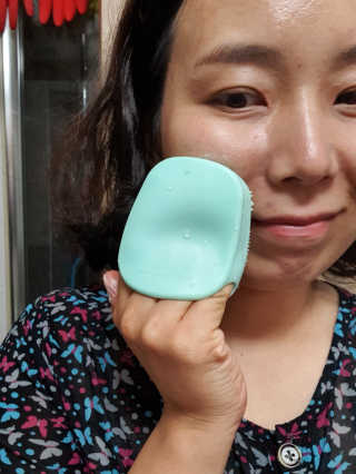 비비또 페이셜 클렌징 브러쉬 2P — 3점을 준 리뷰어가 2019년 6월 올린 사용 사진