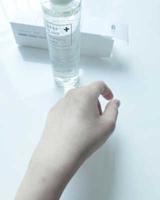 [더메디닥터] 글리셜 미셀라 클렌징 워터 — 3.5점을 준 리뷰어가 2019년 6월 올린 사용 사진