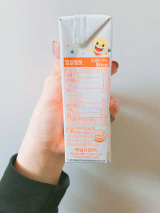 매일우유 멸균 매일우유 저지방 2프로 멸균 핑크퐁 에디션 6입 — 4.67점을 준 리뷰어가 2018년 1월 올린 사용 사진