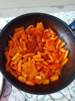 미쓰리떡볶이 just 10 min 패키지 — 5점을 준 리뷰어가 2018년 5월 올린 사용 사진