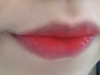 [블랙루즈] 에어 핏 벨벳틴트 시즌1 7종 중 택1+랜덤1 — 5점을 준 리뷰어가 2018년 11월 올린 사용 사진