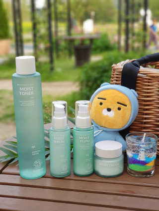 뷰디아니 모이스트 기초 4종 셋트 — 4점을 준 리뷰어가 2018년 6월 올린 사용 사진