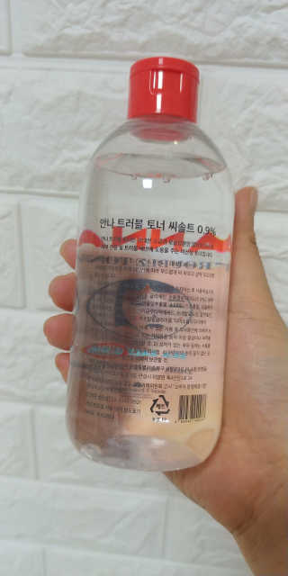 솔테라피 안나 트러블 토너 300ml — 4점을 준 리뷰어가 2019년 4월 올린 사용 사진