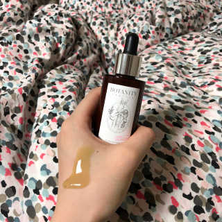 보타니티 [홍]조[진]정[결]케어 플라본 세럼 — 5점을 준 리뷰어가 2018년 5월 올린 사용 사진