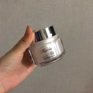 파시스 올인원 진주 화이트닝 크림 100ml — 2.5점을 준 리뷰어가 2019년 3월 올린 사용 사진