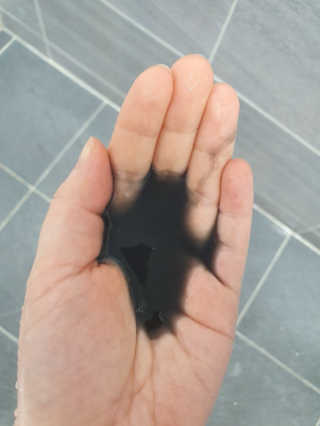 the naked object [탈모볼륨샴푸] 디블랙 팩 샴푸 — 5점을 준 리뷰어가 2020년 3월 올린 사용 사진