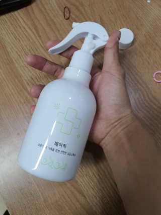 그린그램 베이직 뿌리는 살균 소독제 살균소독수 — 5점을 준 리뷰어가 2020년 3월 올린 사용 사진