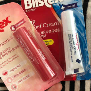 블리스텍스 립 릴리프 크림 립밤, 립 바이브런스 립밤 — 5점을 준 리뷰어가 2018년 11월 올린 사용 사진