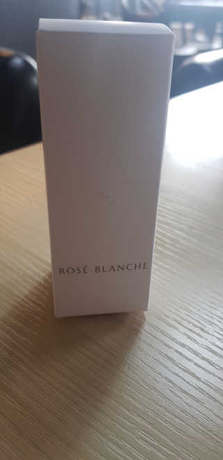 ROSE BLANCHE 로제블랑쉐 인텐시브 수딩 세럼 — 5점을 준 리뷰어가 2019년 7월 올린 사용 사진