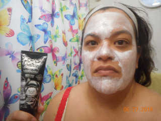 엘리자베카 Elizavecca  LongoLongo Gronique Diamond Mask Pack — 3.83점을 준 리뷰어가 2018년 6월 올린 사용 사진