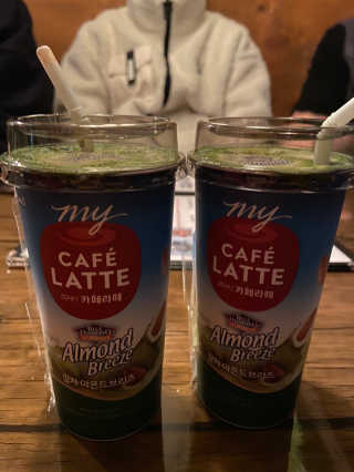마이카페라떼 말차 아몬드브리즈 7개입 — 3.5점을 준 리뷰어가 2019년 11월 올린 사용 사진