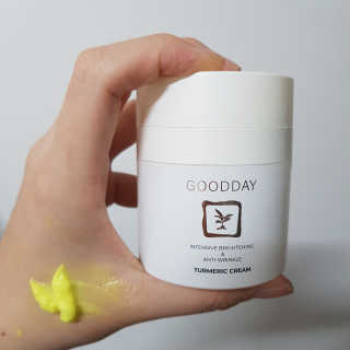 GoodDay Skincare GoodDay 강황크림 50g — 5점을 준 리뷰어가 2020년 1월 올린 사용 사진