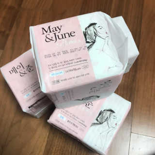 메이앤준 소프트맥스 생리대 — 5점을 준 리뷰어가 2019년 4월 올린 사용 사진