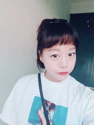 밀키드레스 바비메이크 베일 쿠션 — 5점을 준 리뷰어가 2018년 6월 올린 사용 사진