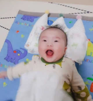 보솜이 베이비케어 팬티형 기저귀 — 4.5점을 준 리뷰어가 2019년 3월 올린 사용 사진