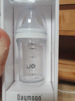 엄마의 바램을 담은 프리미엄 감성젖병 오유위시 90ml — 5점을 준 리뷰어가 2020년 3월 올린 사용 사진