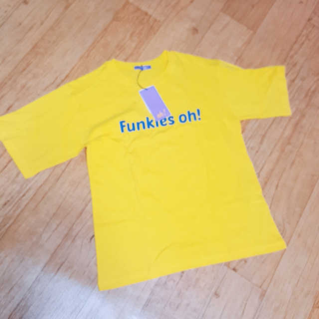 펑키 티셔츠 리뷰 사진