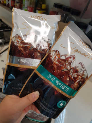 (주)쟈뎅 쟈뎅 시그니처 블랙, 헤이즐넛 230ml — 5점을 준 리뷰어가 2018년 6월 올린 사용 사진