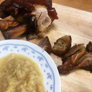 행복먹거리공작소 맥족. 맥주에 빠진 족발 550g + 마늘소스 70g — 5점을 준 리뷰어가 2020년 1월 올린 사용 사진