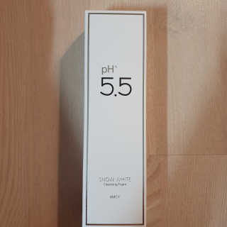 포므시 스노우화이트클렌징폼pH5.5 — 5점을 준 리뷰어가 2019년 7월 올린 사용 사진