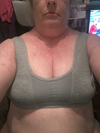 크리비아 Clivia Padded Yoga Sports Bra — 5점을 준 리뷰어가 2018년 6월 올린 사용 사진