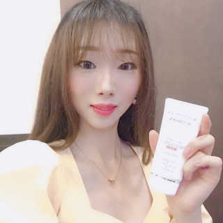 지고트 화이트닝 유브이 썬블럭 크림 70ml,1+1 — 4.5점을 준 리뷰어가 2019년 8월 올린 사용 사진