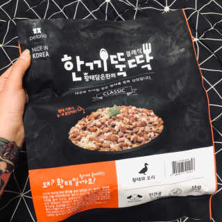 [펫토리아] 맛도 영양도 BEST 한끼뚝딱 강아지 사료 — 5점을 준 리뷰어가 2018년 12월 올린 사용 사진