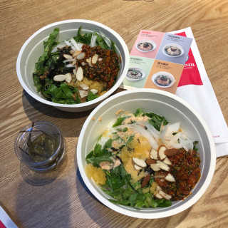 비비다; 낙지 [비비다;낙지 현백 판교점] 낙지 비빔밥 4개 中 택2 — 5점을 준 리뷰어가 2018년 8월 올린 사용 사진
